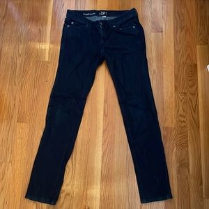 Ann Taylor Loft Modern Skinny Dark Wash Jeans. Size 4P